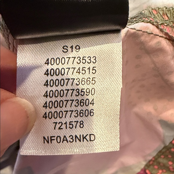 The North Face Girls Stowaway Windbreaker Jacket L 14/16 Pink Floral - Picture 11 of 16